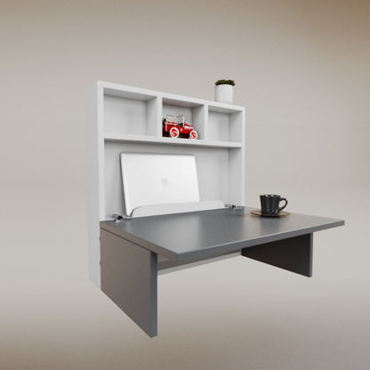 Luisa Cuadrado Desk