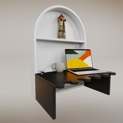 Luisa Redondo Desk