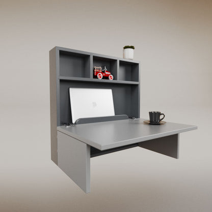 Luisa Cuadrado Desk