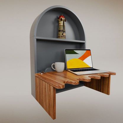 Luisa Redondo Desk