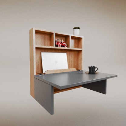 Luisa Cuadrado Desk
