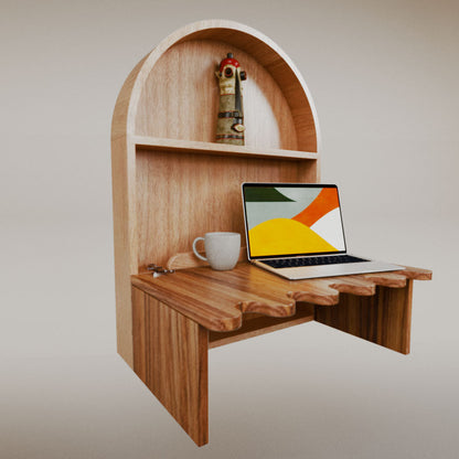 Luisa Redondo Desk