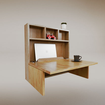 Luisa Cuadrado Desk