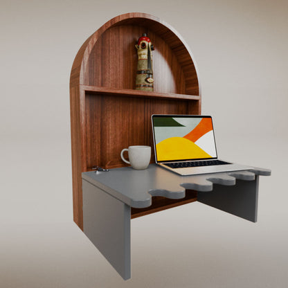 Luisa Redondo Desk