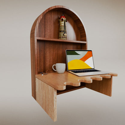 Luisa Redondo Desk