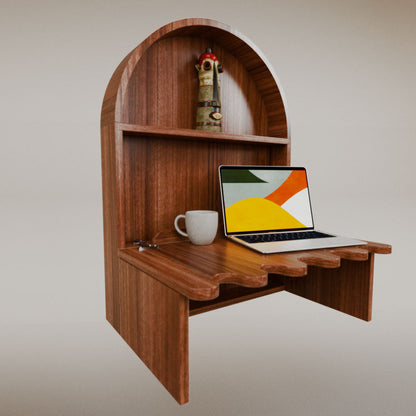 Luisa Redondo Desk