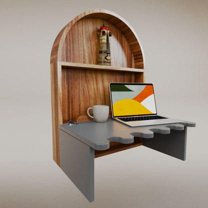 Luisa Redondo Desk